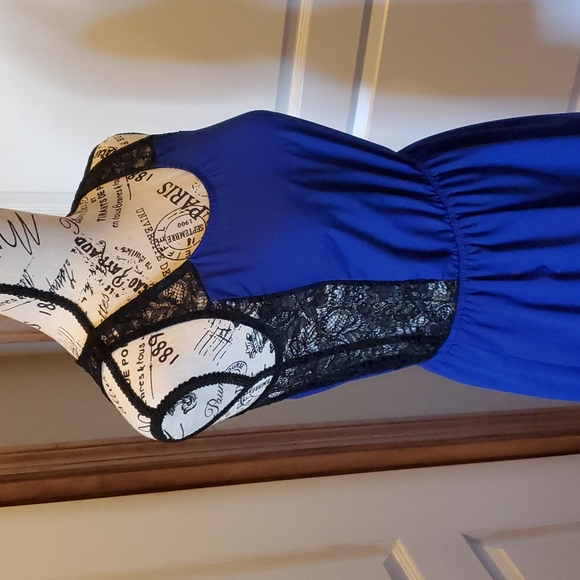 Soprano Hi Low Blue and Black Dress, Medium - Picture 8 of 11